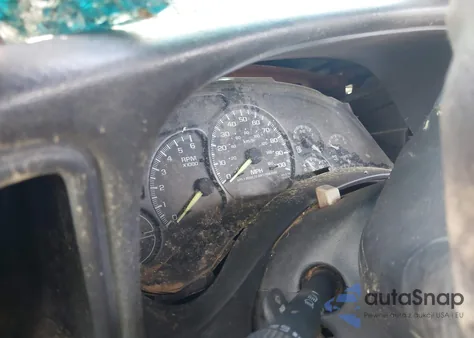 2001 Chevrolet Silverado 1500 z USA, uszkodzony, nr VIN 1GCEC14W51Z129074